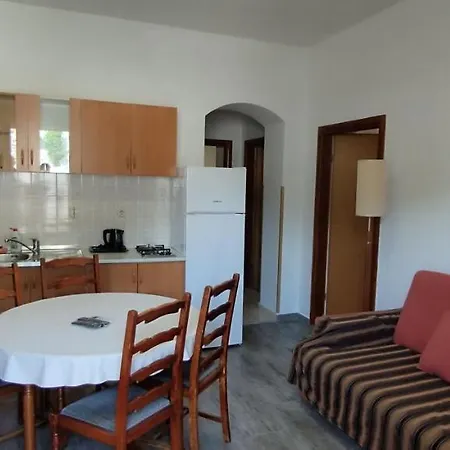 Strbic Apartment *